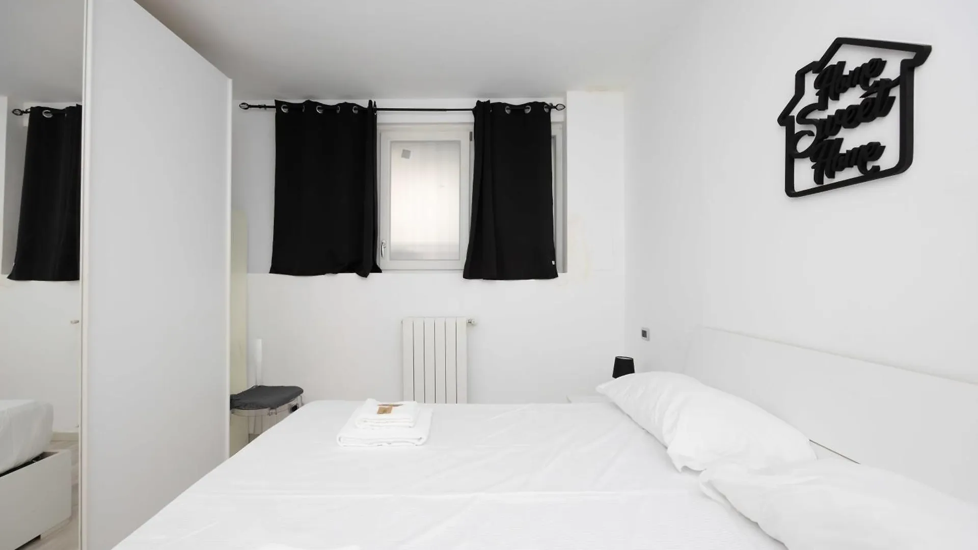 Apartment Appartamento Zona San Siro Mailand Italien